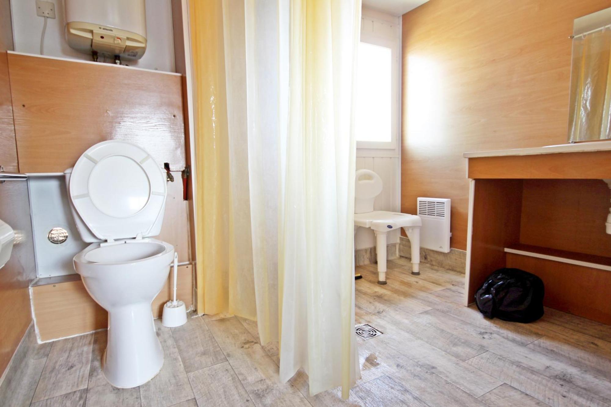 Camping Domaine Vallee Du Tarn Sn Saint-Cirgue Phòng bức ảnh