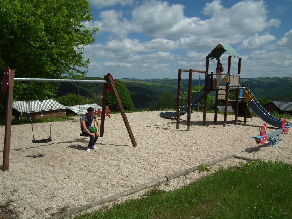 Camping Domaine Vallee Du Tarn Sn Saint-Cirgue Ngoại thất bức ảnh
